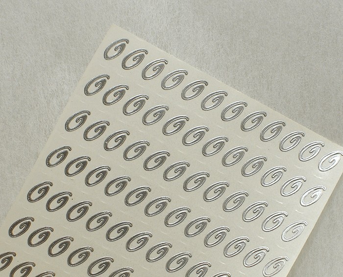 Lettera “O” adesiva Argento